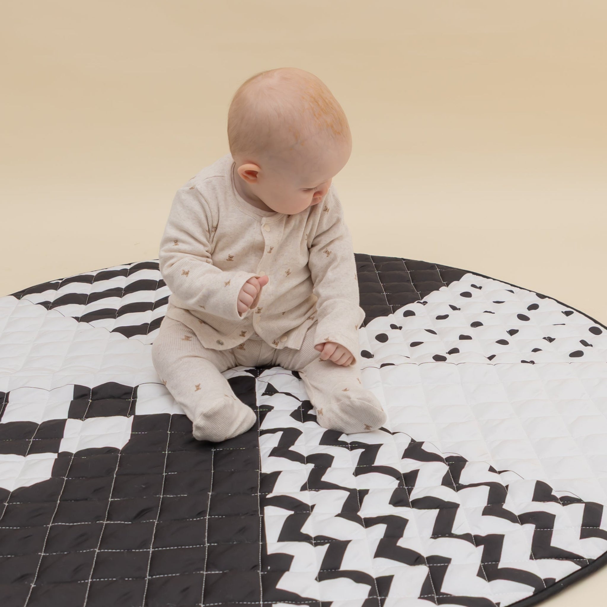 Monochrome Sensory Playmat